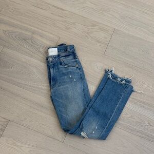 MOTHER Frayed Hem Blue Jeans